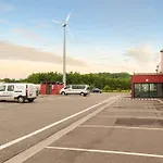 Отель Og Aile Calais *