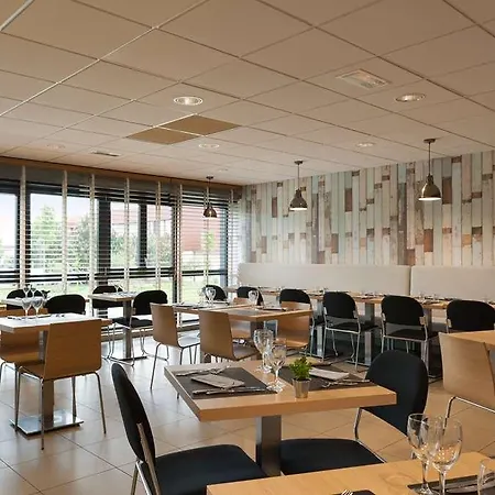 Og Aile Calais Hotel *